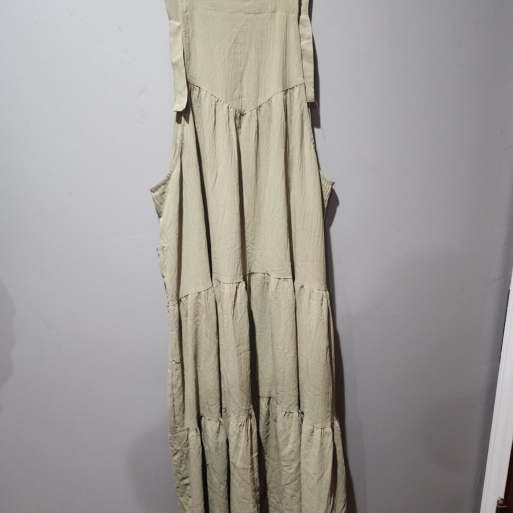 Elegant Olive Green Sleeveless Dress - Picture 7 of 9